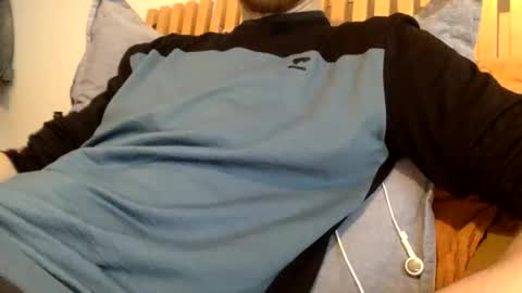 Snapshot of sansha1305 chatting on February 10, 12:04 am sansha1305 online show from February 10, 12:04 am