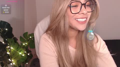 secret online show from April 11, 5:23 am