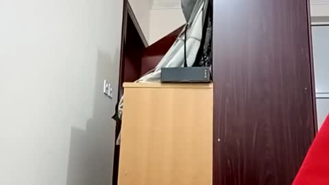 Snapshot of santhoshlees chatting on February 7, 4:48 am Harder online show from February 7, 4:48 am