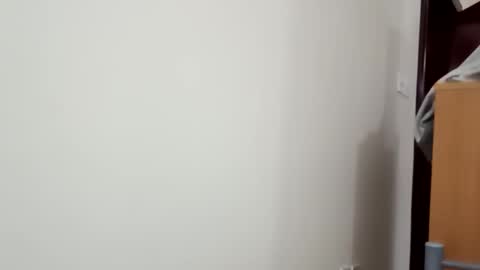 Snapshot of santhoshlees chatting on February 17, 4:59 pm Harder online show from February 17, 4:59 pm