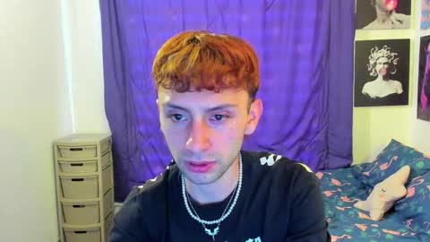 Santi online show from December 18, 8:48 pm