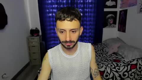 Santi online show from April 14, 7:09 pm