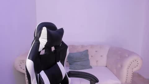 santiago_huntt online show from February 21, 12:50 pm