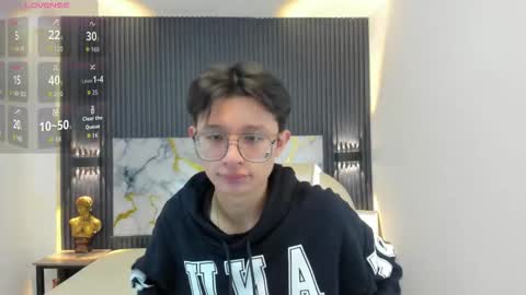 santiago_russo18 online show from October 20, 12:38 pm