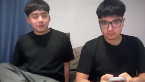 Snapshot of santiagodfreak chatting on October 7, 6:54 am Santiago18 online show from October 7, 6:54 am