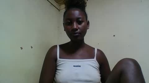 santifa online show from April 22, 5:10 am