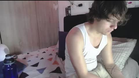 Snapshot of santii_rose chatting on April 18, 7:07 pm Santii online show from April 18, 7:07 pm