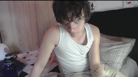 Snapshot of santii_rose chatting on April 18, 7:58 pm Santii online show from April 18, 7:58 pm