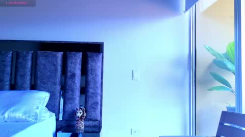 Snapshot of santin_seans chatting on May 1, 4:44 pm Santiago Seans online show from May 1, 4:44 pm
