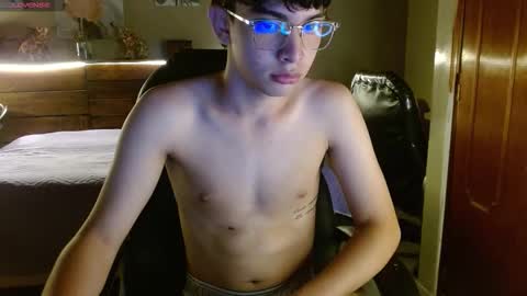 Santi online show from March 27, 11:10 am