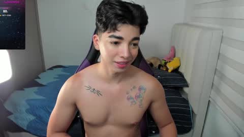 Snapshot of santy7u7 chatting on September 25, 1:26 pm Mr. Santiago online show from September 25, 1:26 pm