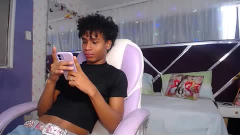 santy online show from April 2, 2:58 pm