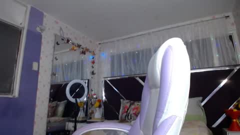 santy online show from July 3, 1:06 pm