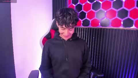 Santy  online show from June 30, 3:40 am