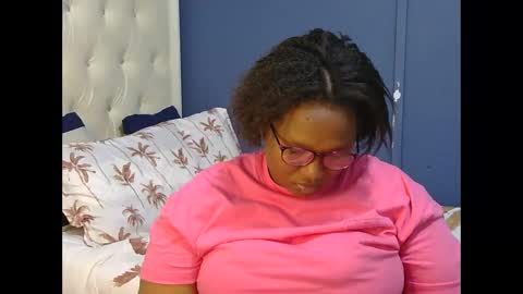 Snapshot of sanuche59670 chatting on May 11, 3:29 pm sanuche59670 online show from May 11, 3:29 pm