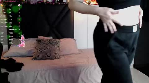 Snapshot of sanyaseraphine0 chatting on September 26, 7:29 pm sanyaseraphine0 online show from September 26, 7:29 pm