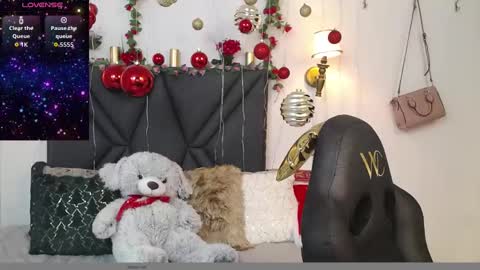 sanyaseraphine0 online show from November 21, 7:23 pm