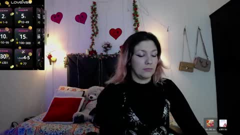 Snapshot of sanyaseraphine0 chatting on April 21, 7:28 pm sanyaseraphine0 online show from April 21, 7:28 pm