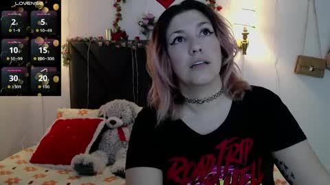 Snapshot of sanyaseraphine0 chatting on April 22, 7:26 pm sanyaseraphine0 online show from April 22, 7:26 pm
