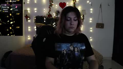 Snapshot of sanyaseraphine0 chatting on May 6, 6:57 pm sanyaseraphine0 online show from May 6, 6:57 pm