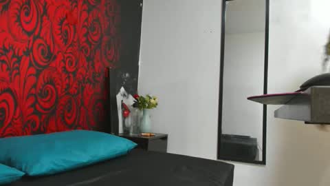 saphira muse online show from April 4, 2:10 am