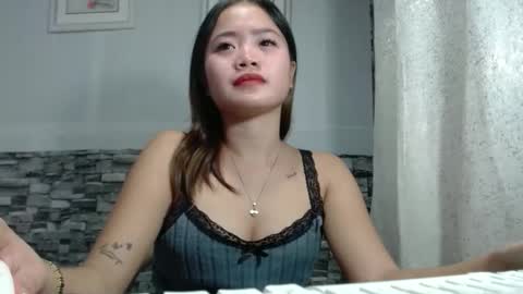 sapphire_amora online show from December 3, 2:48 pm