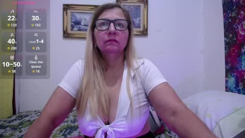 sara online show from April 2, 2:15 pm