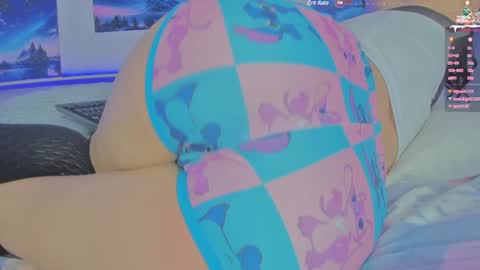 Snapshot of sara_allenx chatting on December 24, 6:06 pm sara allenx online show from December 24, 6:06 pm