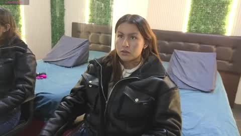 Sara online show from April 5, 1:30 pm