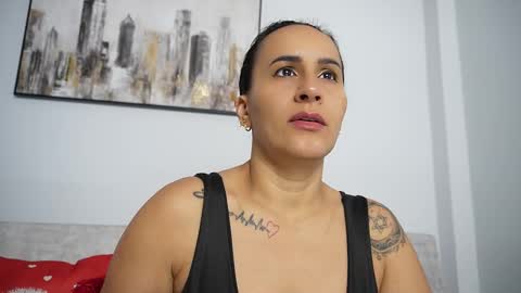   online show from October 13, 12:05 pm