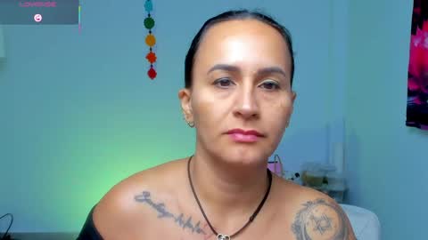   online show from May 9, 10:53 am