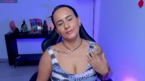 Snapshot of sara_charmy chatting on July 1, 7:13 pm online show from July 1, 7:13 pm