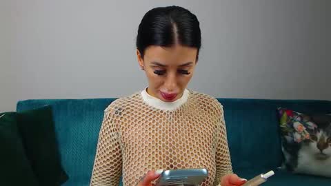 Im Sara I am happy to be here  online show from February 6, 6:00 pm