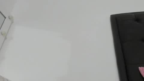 sara online show from March 11, 7:26 am