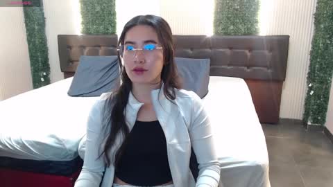 Sara online show from March 31, 11:54 am