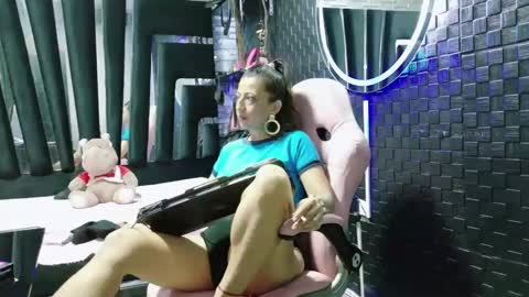 no limits sarah online show from January 31, 3:52 am