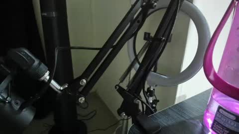 Sarita online show from April 19, 2:33 am