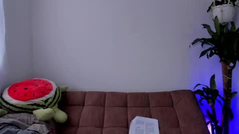 Sara Jules online show from May 7, 3:39 pm
