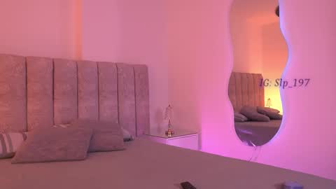 sara_lopee1 online show from January 10, 11:56 am