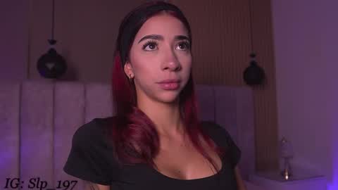 sara_lopee1 online show from May 26, 12:01 pm