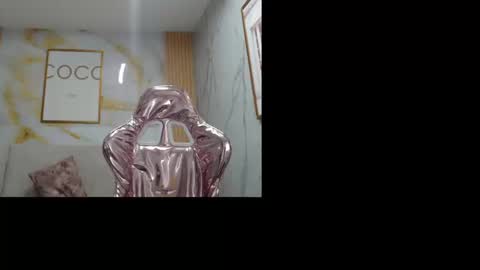 Sara  online show from September 26, 1:37 pm