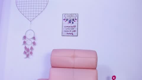 Sara online show from January 8, 6:52 am