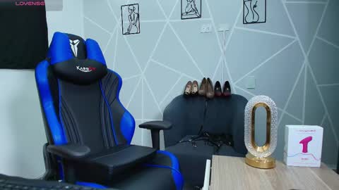 Sara online show from February 26, 12:03 pm