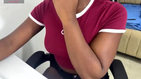 Sara online show from October 17, 12:14 am