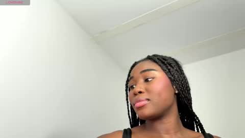 Sara online show from March 5, 7:32 pm