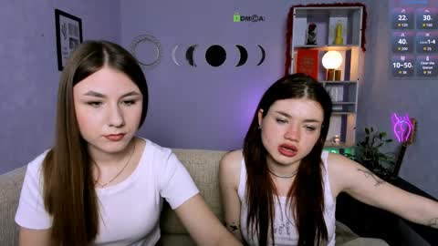 Sara online show from April 5, 12:46 pm