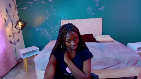 Snapshot of sara_naugty chatting on March 3, 11:44 am S A R A online show from March 3, 11:44 am