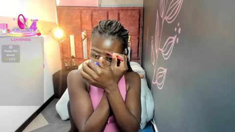 Snapshot of sara_naugty chatting on September 10, 7:36 pm S A R A online show from September 10, 7:36 pm