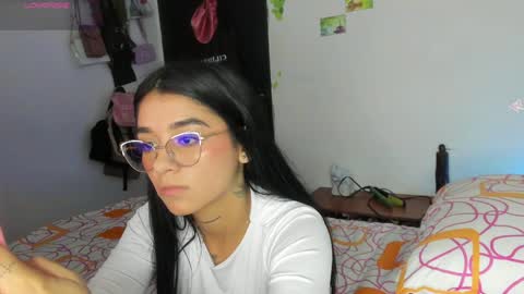 Snapshot of sara_ramirez0 chatting on February 8, 3:30 am sara_ramirez0 online show from February 8, 3:30 am