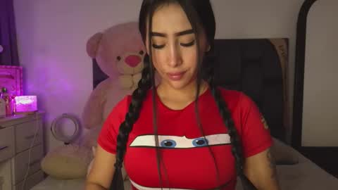 sara_stone03 online show from February 23, 4:37 pm